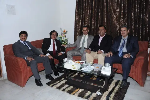 TCR Arabia management visits TCR Engineering